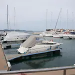 Nikola Luxury Borik Zára